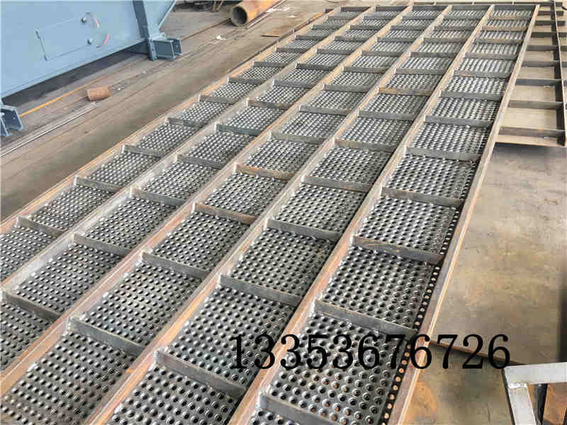 淀粉方形搖擺篩采用哪種清網方式可以實現不堵網？2
